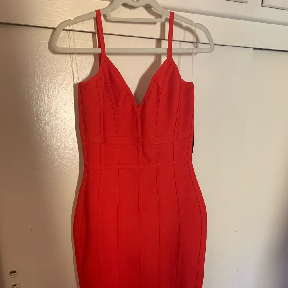 Red dress - Venus